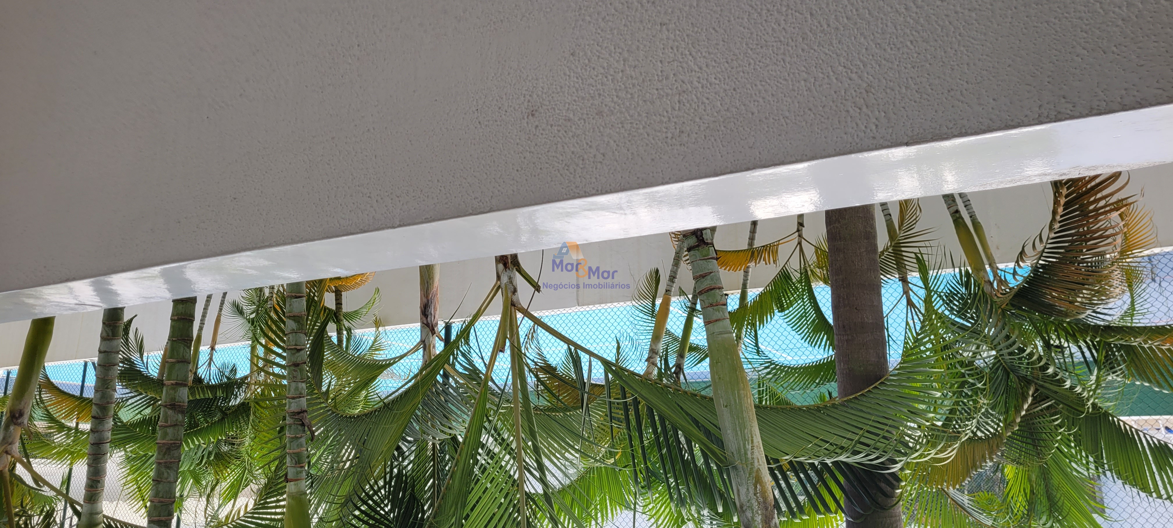 Apartamento à Venda na Praia da Enseada!