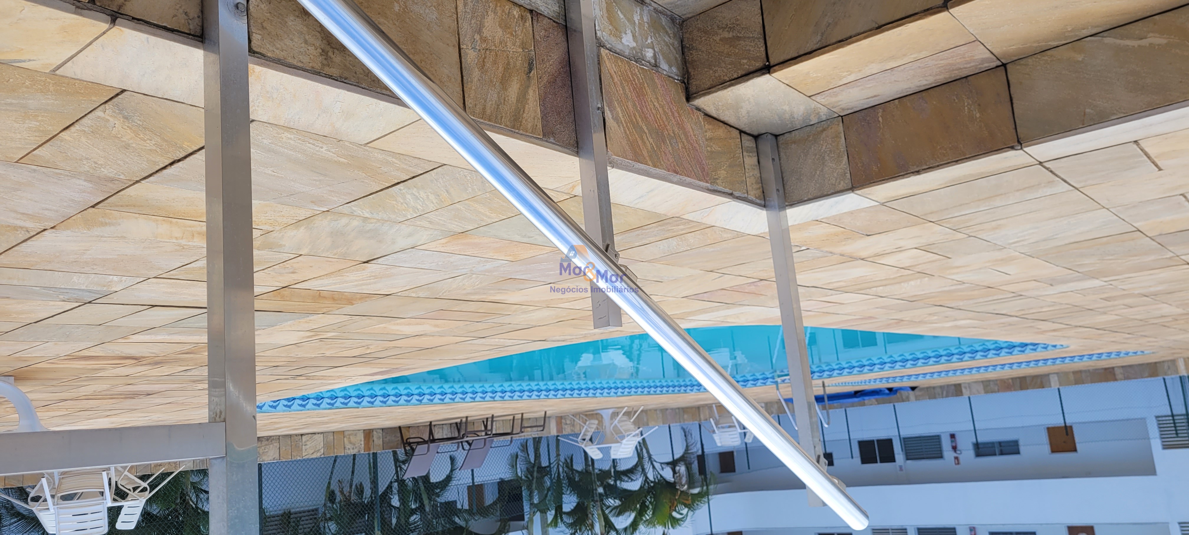 Apartamento à Venda na Praia da Enseada!