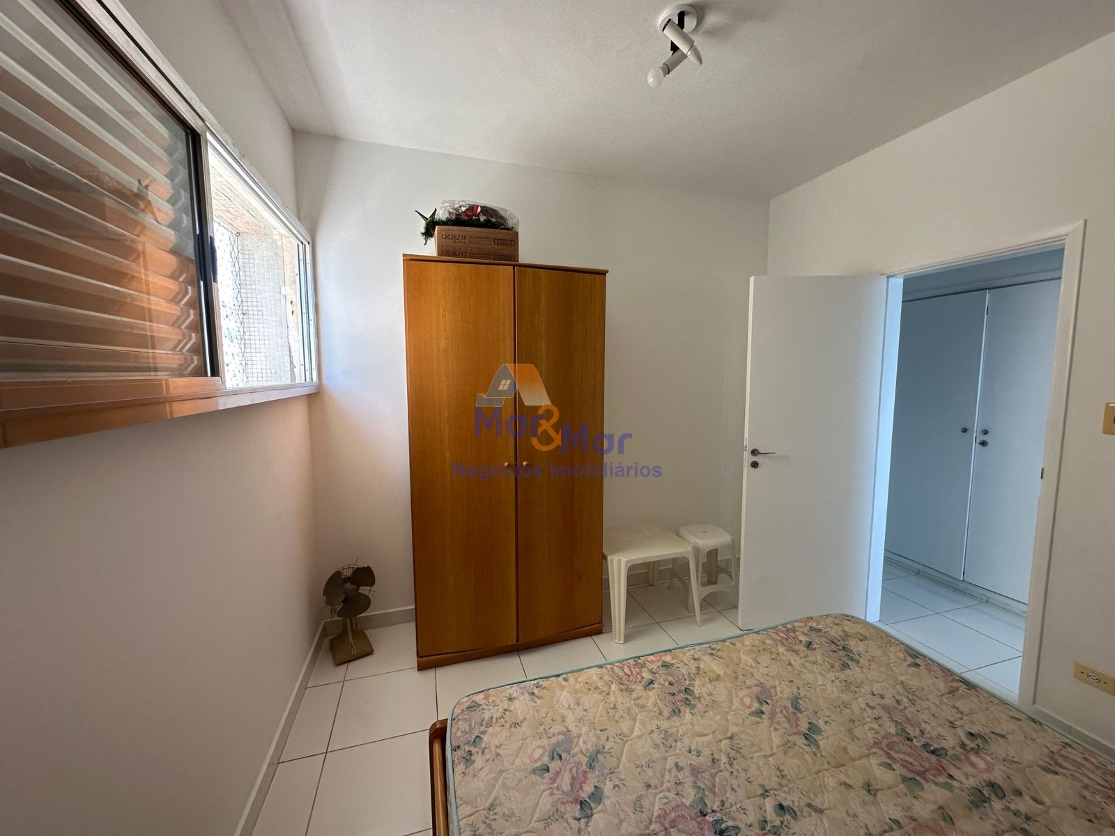 Apartamento Frente ao Mar, Praia Pitangueiras, Guarujá - SP