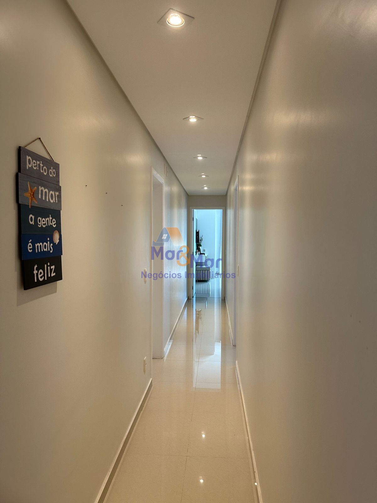 Apartamento Frente ao Mar, Praia da Enseada, Guarujá - SP