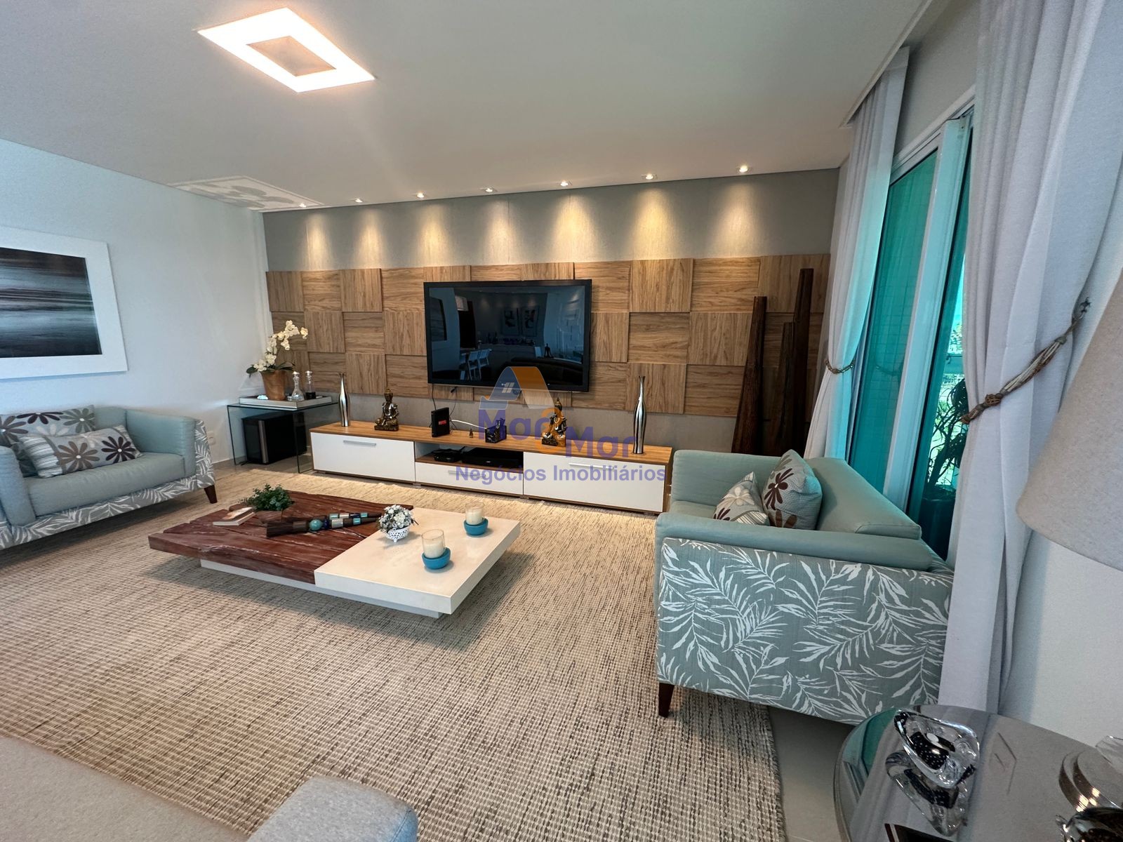 Apartamento Frente ao Mar, Praia da Enseada, Guarujá - SP