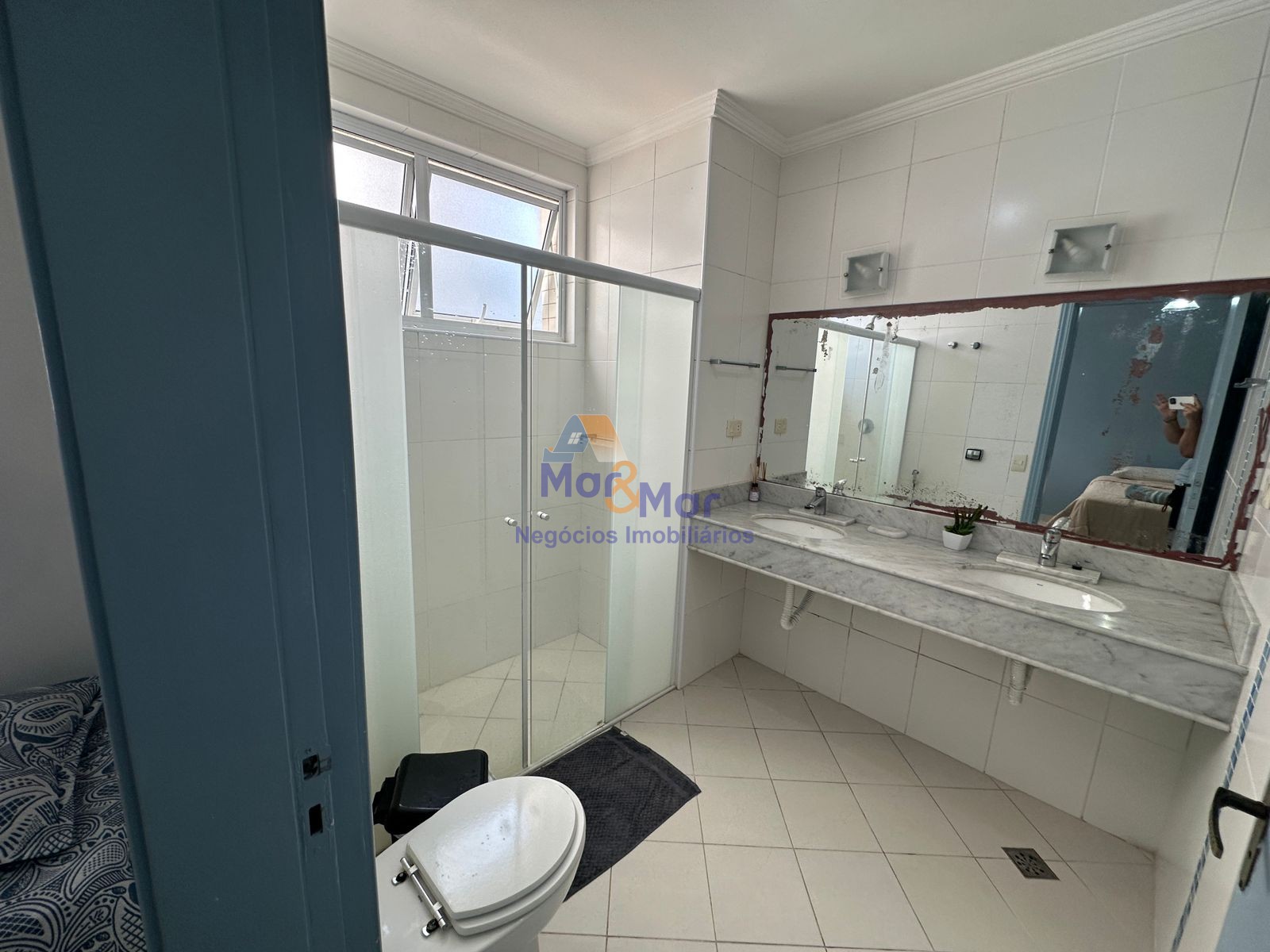 Apartamento Frente ao Mar, Pitangueiras, Guarujá - SP